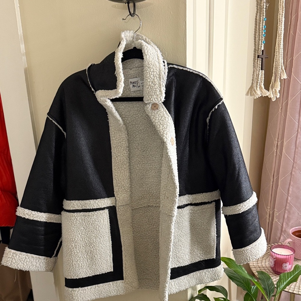 Princess Polly Black and White Puffer Jacket